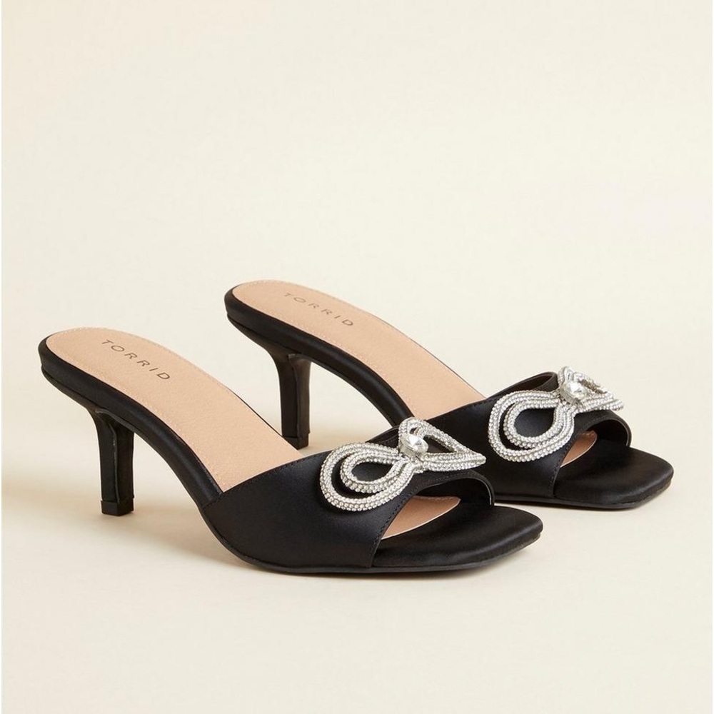 New with tags TORRID Rhinestone Bow Mule (WW) Size:7.5 👡 - Picture 14 of 14